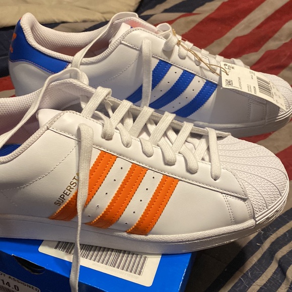 ADIDAS SUPERSTAR ORIGINALS - Picture 3 of 9